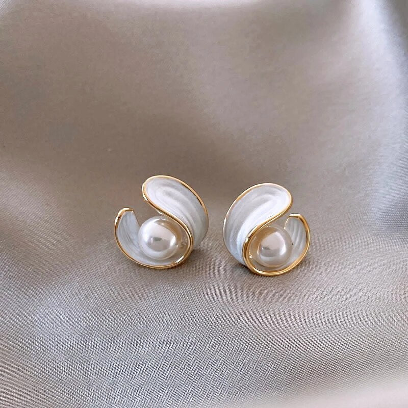 Gold Swirl Pearl Stud Earrings