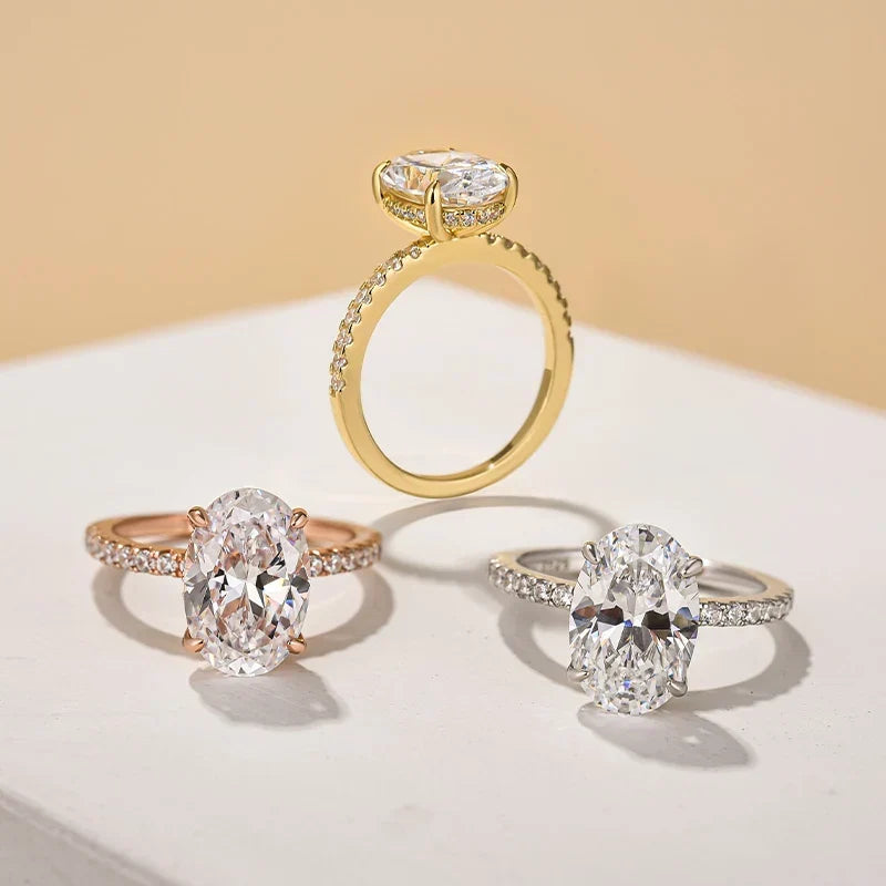 Oval Cut Engagement Ring