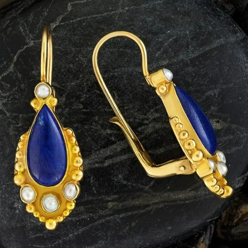 Blue Vintage Earrings in Gold with Pearls