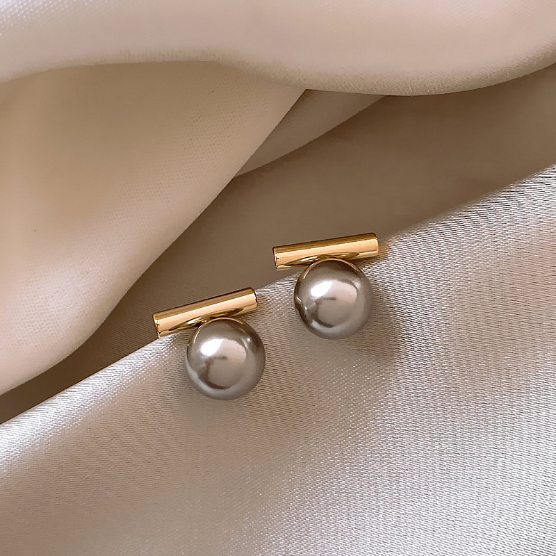 Gold Bar Pearl Stud Earrings