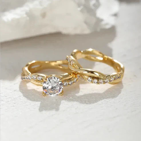 Vintage Sparkling Ring Set